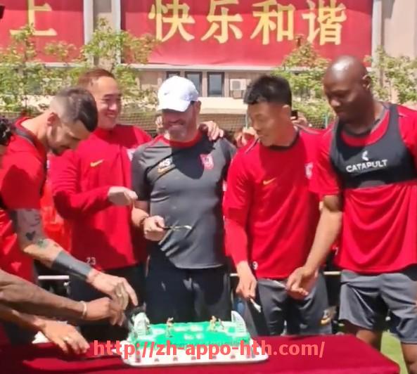 华体会hth官方网站下载-法甲青训计划体系解析及优秀青训球员推荐